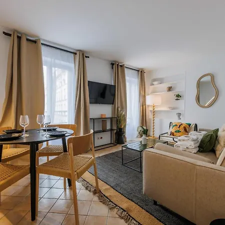 Amazing And Cosy Rue Des Petites Ecuries 4p1br * パリ